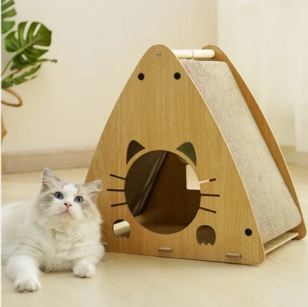 CAMA CON RASCADOR MADERA TRIANGULAR 45X28X45CM