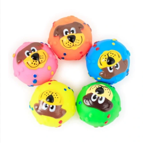 PELOTA CON CHIFLE. HUELLAS Y CARA