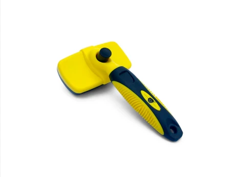 OVEJA NEGRA CARDINA CON EXPULSOR