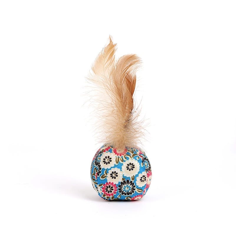 JUGUETE GATO / PELOTA TELA CON PLUMA