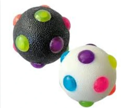 PELOTA CON LUZ BLANCA Y NEGRA