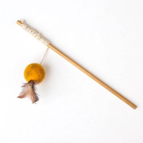 [24060] VARITA DE GATO POMPON COLORIDO CON PLUMA